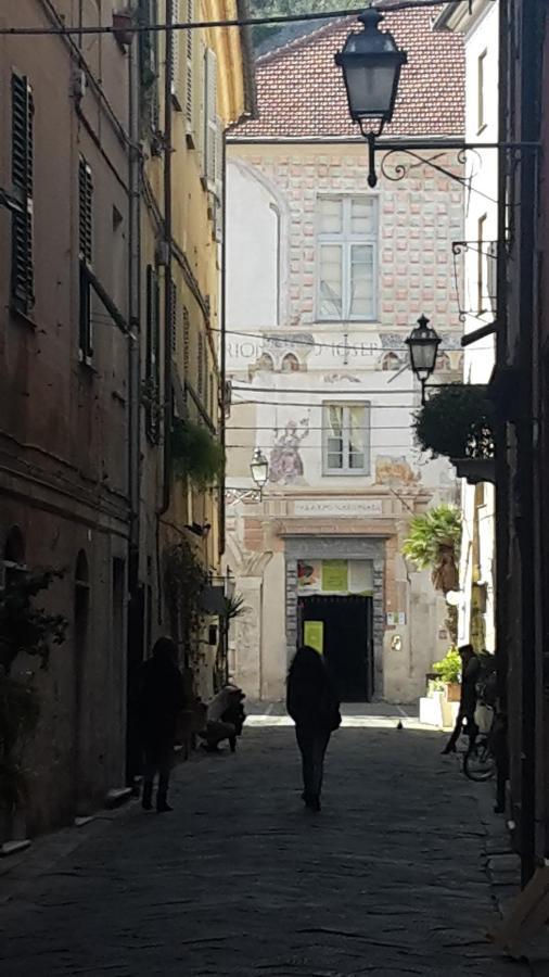 Casa Mariuccia A Due Passi Dal Mare Apartment Finale Ligure Exterior foto