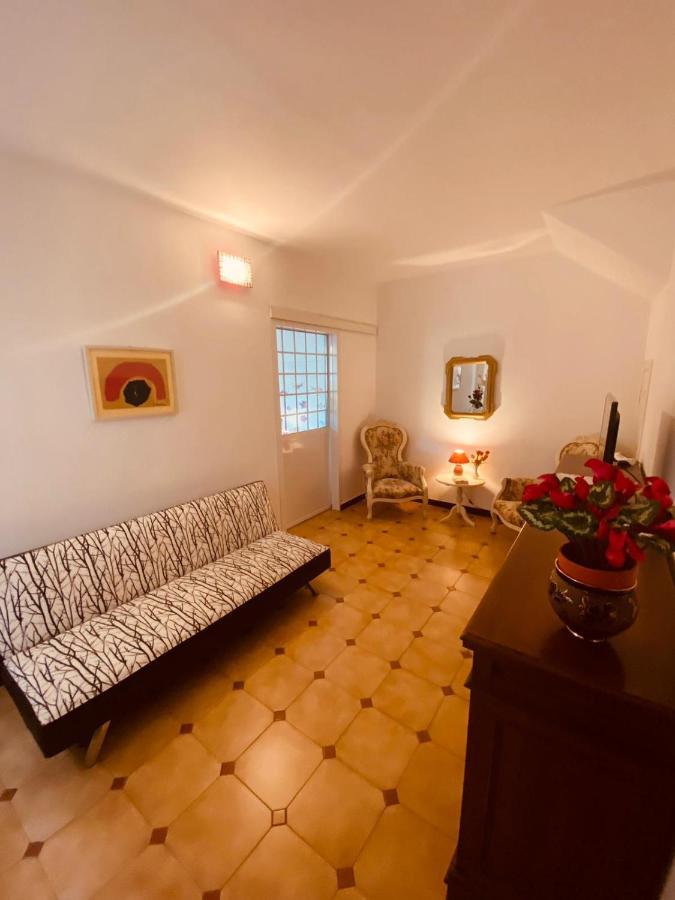 Casa Mariuccia A Due Passi Dal Mare Apartment Finale Ligure Exterior foto